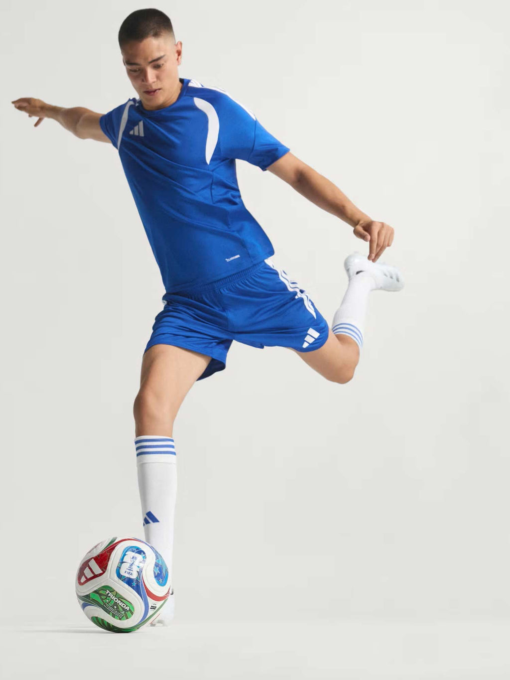 ADIDAS PERFORMANCE Футболна топка FIFA World Cup 26 Trionda Pro Ball