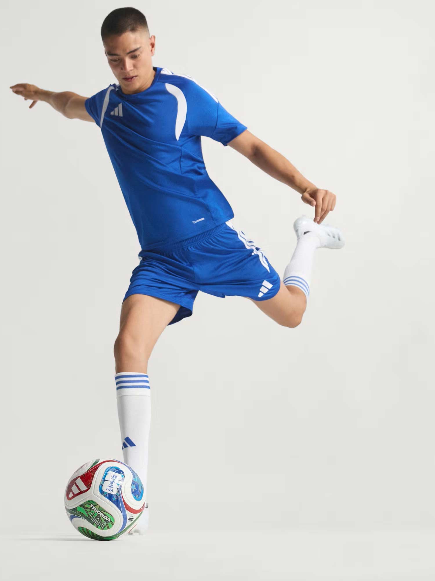 ADIDAS PERFORMANCE Футболна топка FIFA World Cup 26 Trionda Pro Ball