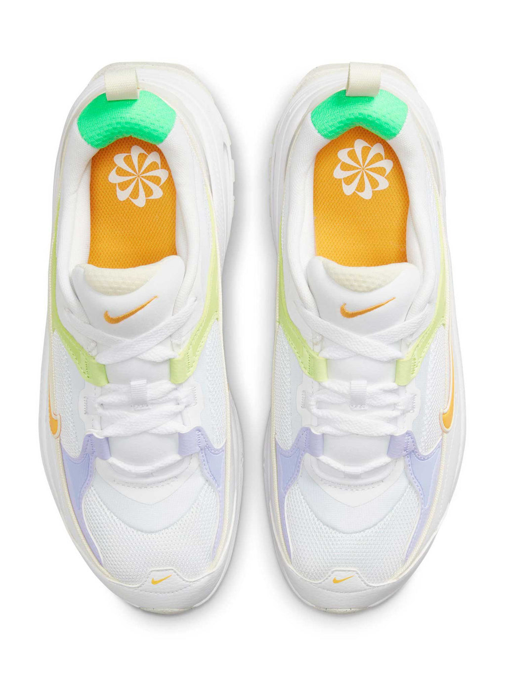 NIKE Обувки WMNS AIR MAX BLISS NN