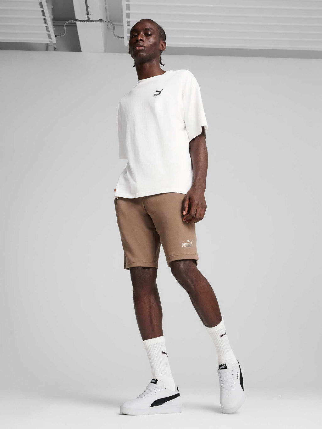 PUMA Къси панталони ESS No. 1 Logo Shorts 10 (s)