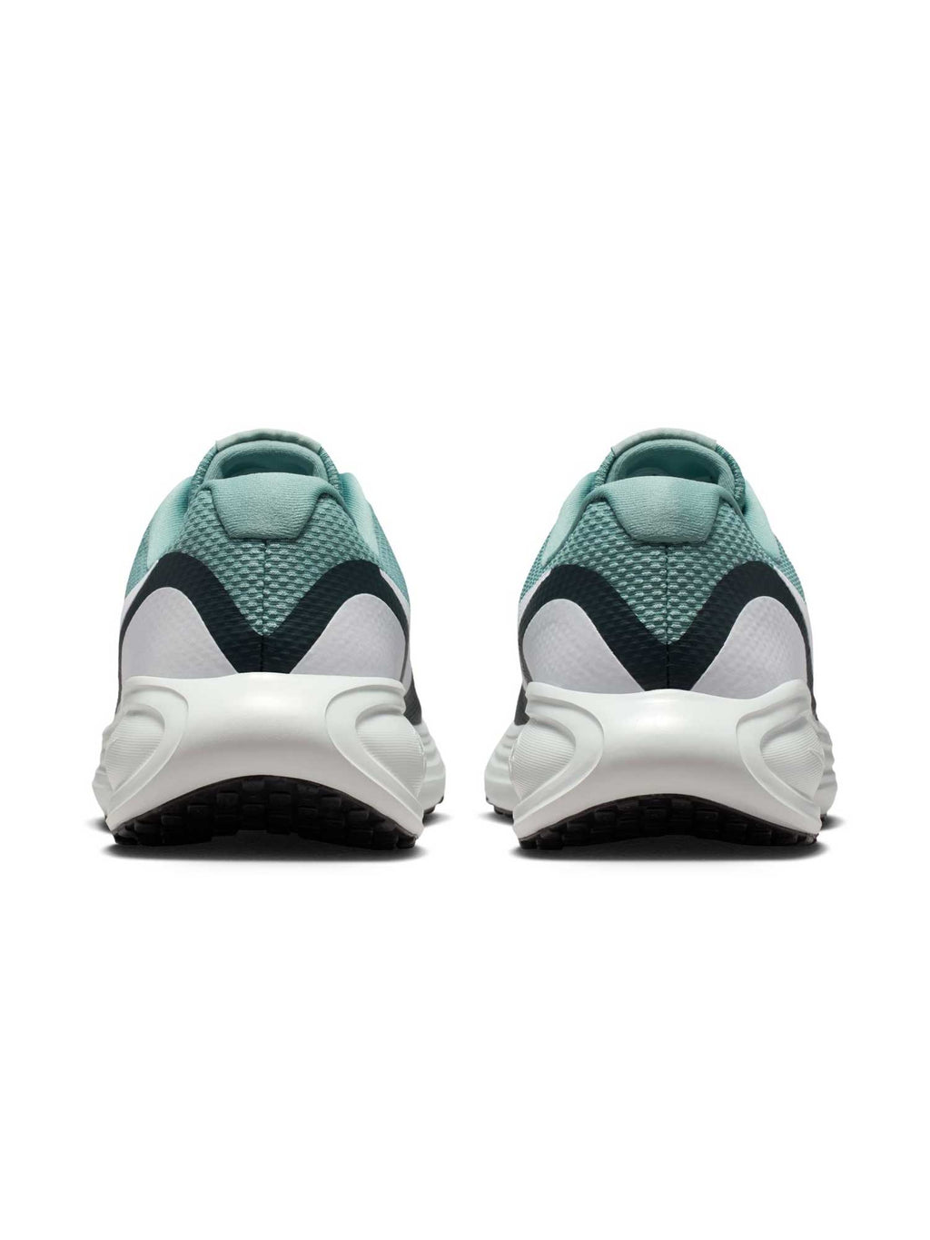 NIKE Обувки REVOLUTION 8