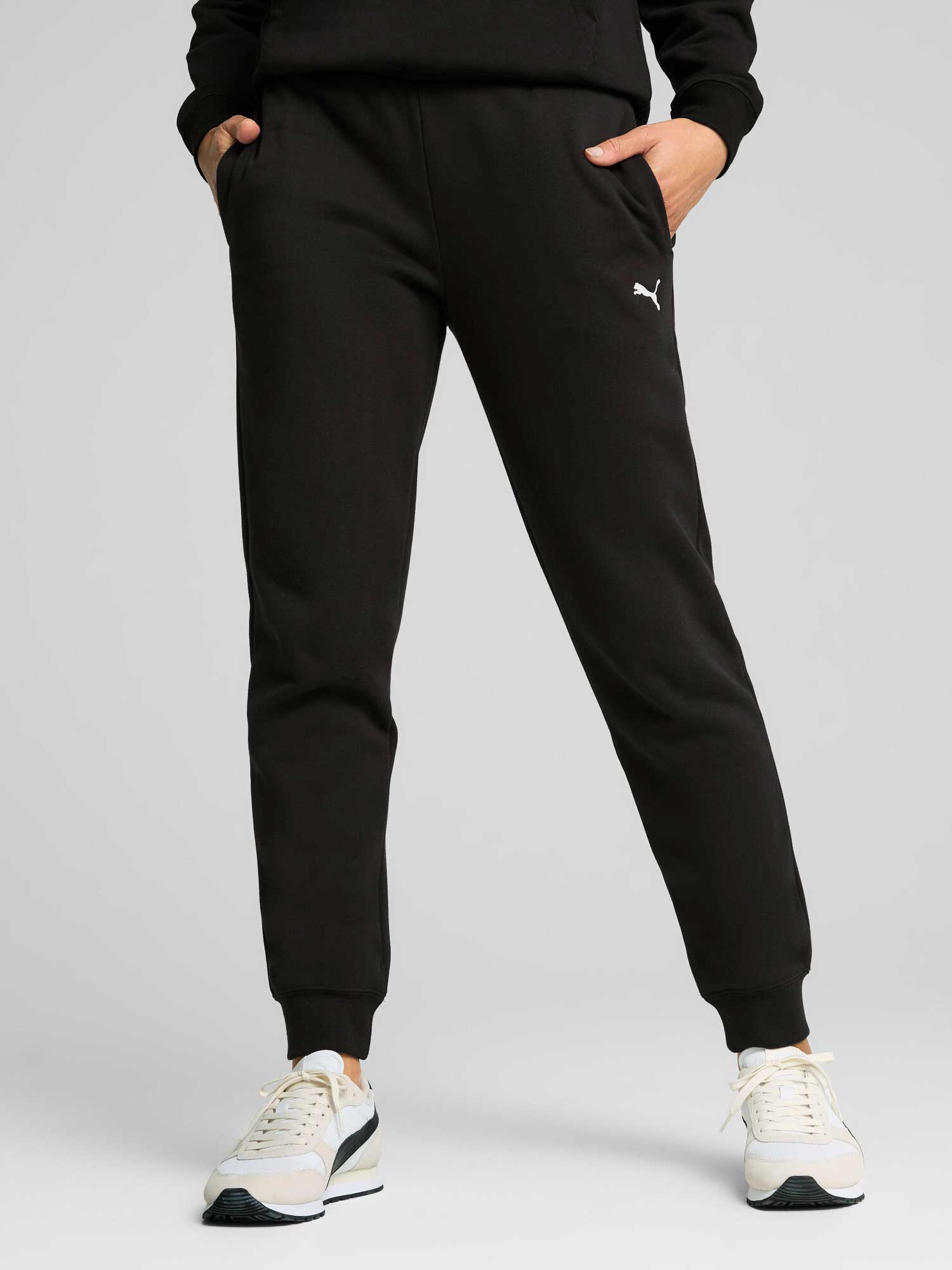 PUMA Спортно долнище ESS Sweatpants FL cl
