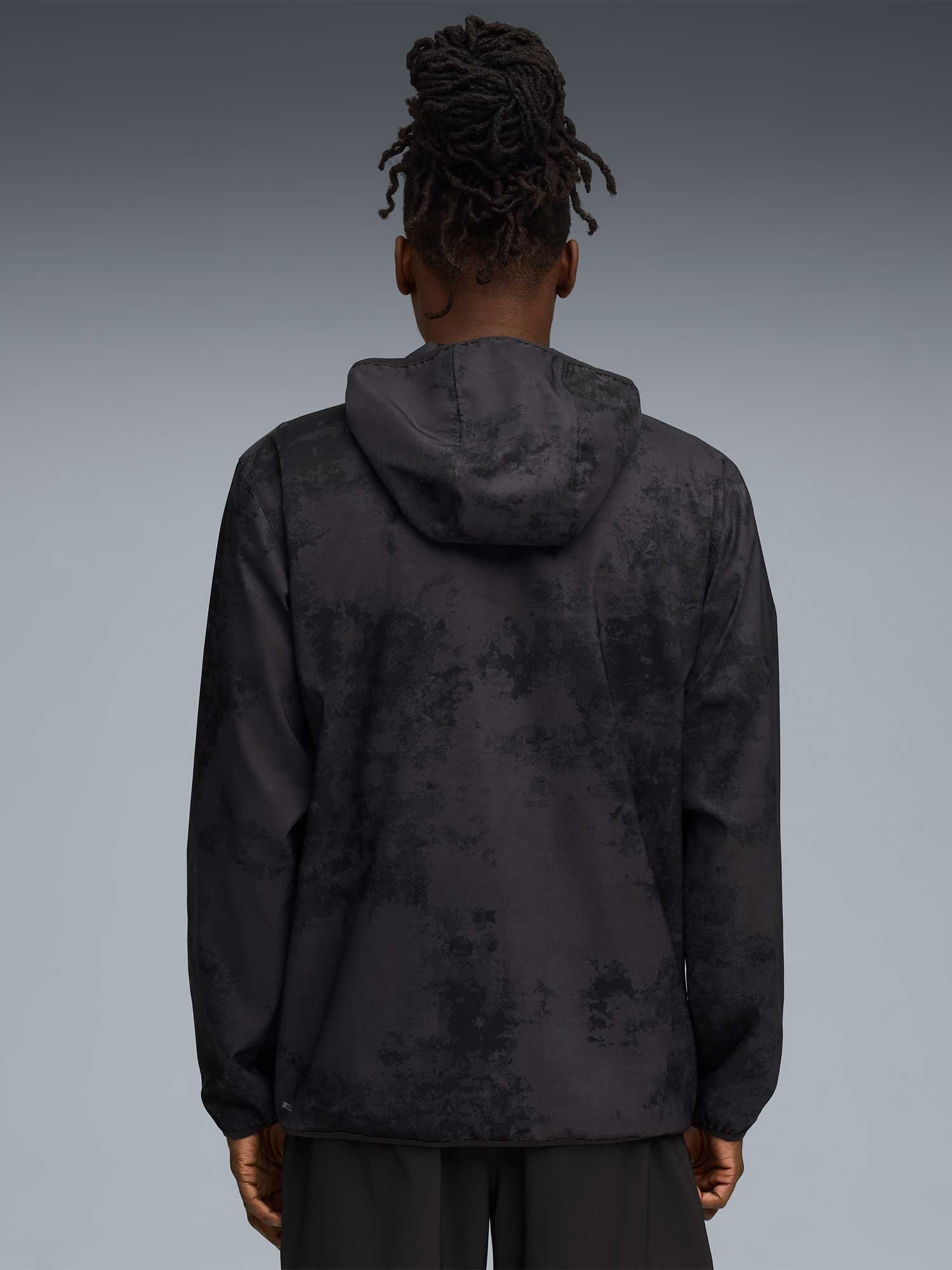 PUMA Ветровка M TAD ESSENTIAL AOP Woven Jacket